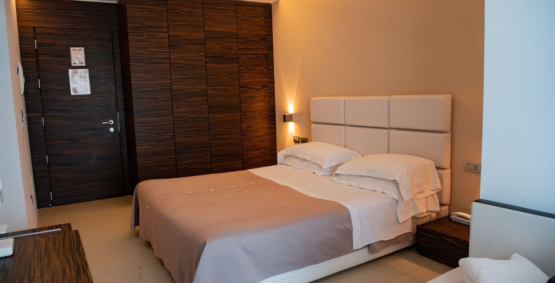 whitehotel en rooms-white-hotel 013